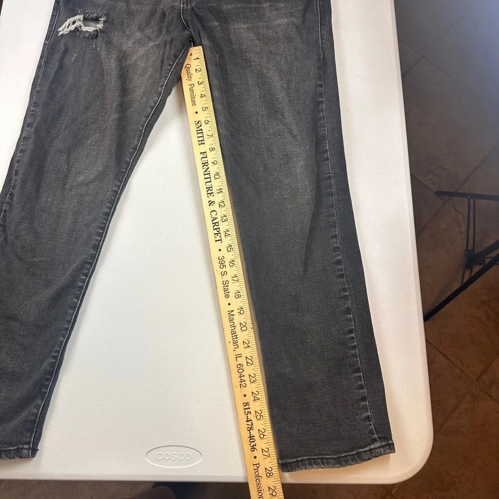 True Religion Logan Jeans Mens 36 Black Relaxed Taper Distressed Denim Pants